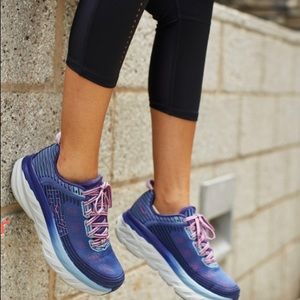 HOKA One One W. Bondi  Women Size 8.5